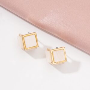 Περιγραφή εικόνας σκουλαρίκια κύβοι