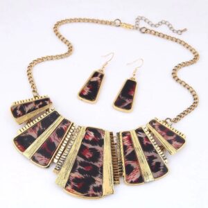 Exaggerated Geometric Set Red